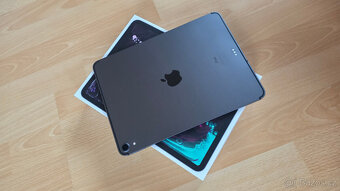 Apple iPad 11 512GB mod. A1934 WiFi + SIM + Apple klávesnice - 9