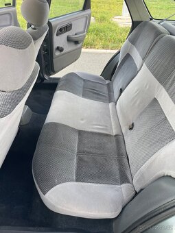 Ford Sierra 2.0 DOHC - 9