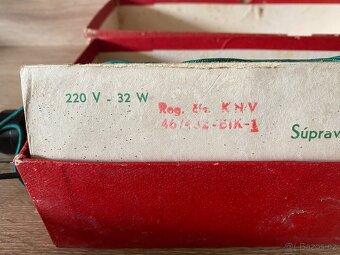 staré vánoční ozdoby světýlka svíčky vánoční ozdoby - 9