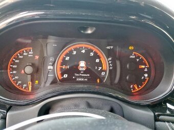 DODGE DURANGO SRT 6.4 2022 - 9