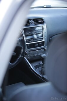 Lexus IS 220 D, 2009, nová STK - 9