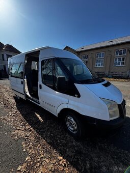 Ford transit 2.2 81 kW 6 míst rok výroby 2007 - 9
