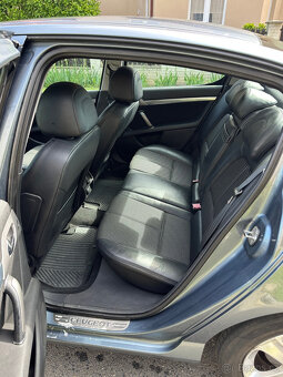 Peugeot 407 2.0 HDi automat - na splátky bez registru - 9