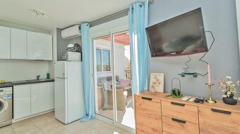 2kk s velkou terasou jen 800 m od moře TORREVIEJA ŠPANĚLSKO - 9
