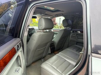 Volkswagen Touareg,R5 2.5TDi 4x4,ČR Automat - 9