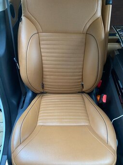 Land Rover Discovery 3.0 TDV6 HSE Luxury, LED, DPH - 9