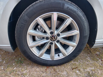 alu kola 5x112 r 17 VW Passat b8 a letní 215/55/17 - 9