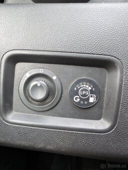 Dacia Duster II 1.6 84 kW LPG - 9