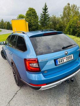 Škoda Octavia Scout  - 9