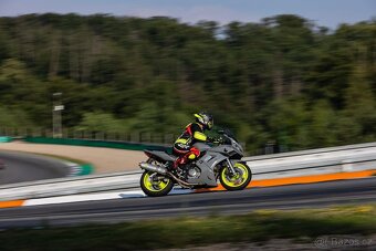 Suzuki SV 650s - 9