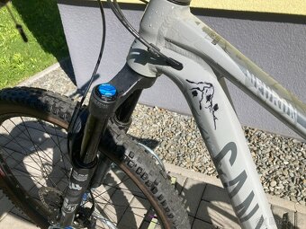 Canyon Neuron 7 AI trail-bike ve skvělém stavu L - 9