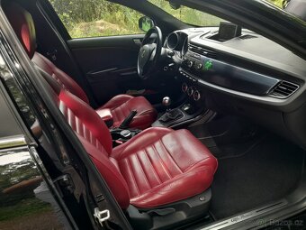 Alfa Romeo Giulietta QV manuál - 9