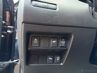 Nissan X-Trail 4x4 • 6/2015 • 96kw • Původ ČR • 1.majitel - 9