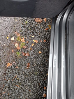 Volkswagen Touran 1,2 TSI 77KW rok výroby 2012 - 9