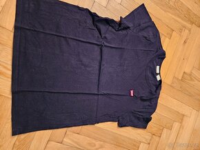 Triko Levis XS - 9