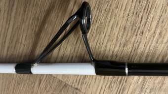 Rybářský prut na sumce spin - 9