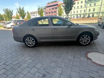 Škoda Octavia ||. 1.2 benzín, Facelift, první majitel. - 9