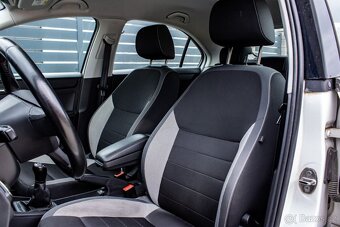Škoda Rapid 1.6 TDI 115k Ambition /SK Pôvod/1.Majiteľ/Nelako - 9