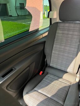 MERCEDES BENZ VITO CDI 119 Tourer AUT,140kW 2016 8míst - 9