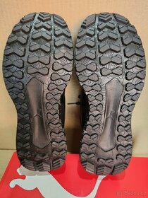 NOVÉ BĚŽECKÉ BOTY PUMA VEL.40 a 37,5  PC 1300,- - 9