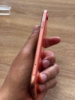 iPhone XR 256GB (nová barterie) zaruka 1rok - 9