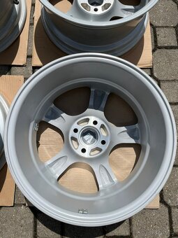 Alu disky Xtreme 16" – 4x100, 7Jx16 ET37 - 9