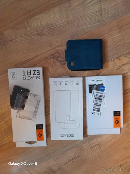 Samsung Galaxy Z Flip6 - 9