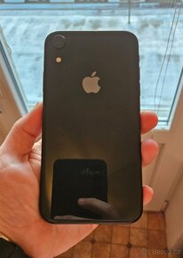 Iphone XR 128GB černý - 9