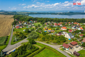 Prodej pozemku k bydlení, 589 m², Chbany - 9