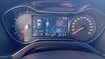 Ford S-max 2.2 147kw 2011 7 míst automat - 9