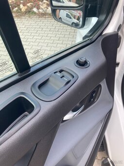 FORD CUSTOM L2H2 R17 2.0TDCi 96KW,SKŘÍŇ,SERVIS-FORD-D,TOP - 9