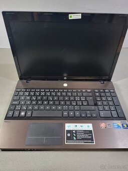 Dvojice notebooků – HP a Toshiba s kompletním balením - 9