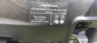 Benzínová sekačka Honda 53cm s pojezdem - 9