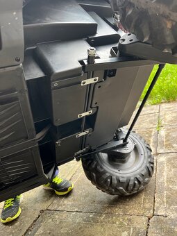 Dětská aku bugina 4x4 - 9
