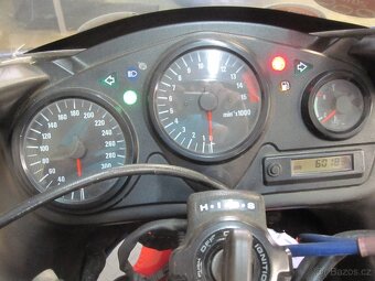 Honda CBR 600F - 9