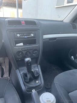 Škoda octavia 1.6mpi - 9