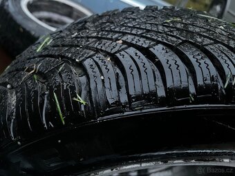 Zimní kola BMW 205/55/16 pneu téměř nové - 9