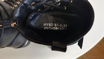 Nové kotníkové kozačky - 9