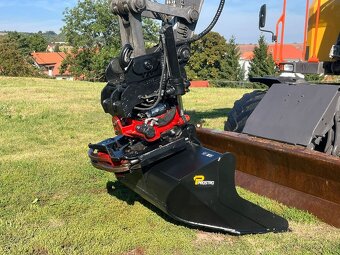 Kolové rypadlo Volvo EWR150E - 9