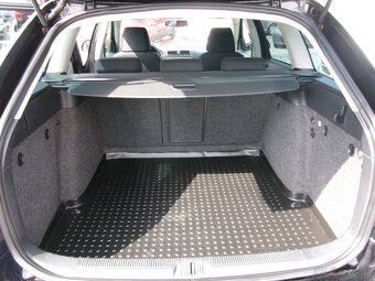 ŠKODA OCTAVIA 1,8TSi ELEGANCE COMBI TAŽNÉ ZAŘÍZENÍ - 9