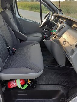 Prodám Opel Vivaro 2.0.84kw - 9