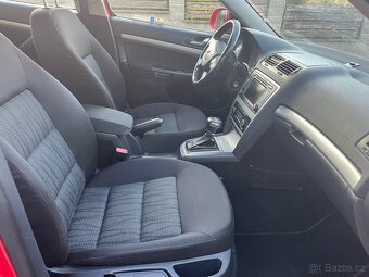 Škoda Octavia II 2.0 TDI DSG na splátky bez registru - 9