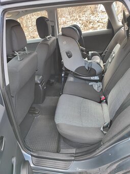 Prodám Kia Ceed - 9