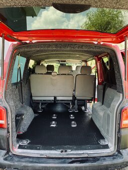 VW Transporter T5 1.9 TDi 9 míst - 9