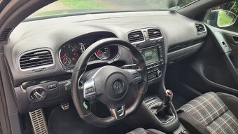 VOLKSWAGEN GOLF 6 GTI - 2,0TSi 155kW / Manuál. - 9