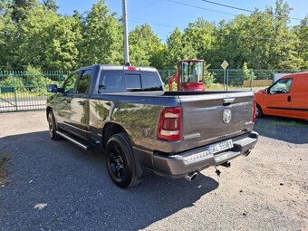 DODGE RAM 1500 BIG HORN 5.7HEMI 2019 - 9