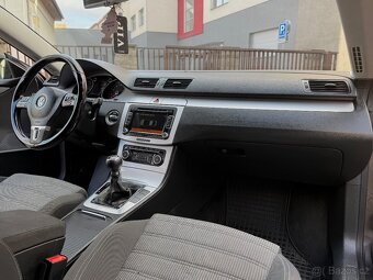 VOLKSWAGEN PASSAT CC 2.0TDI SPORT RV2010 - 9