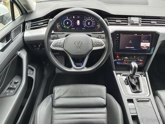 VW Passat GTE Variant 1.4TSI 160kW DSG - záruka Autodraft - 9
