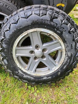 Kola Jeep - 9