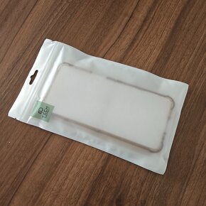 Transparentní ohebný obal na Samsung Galaxy Z Flip 5 - 9